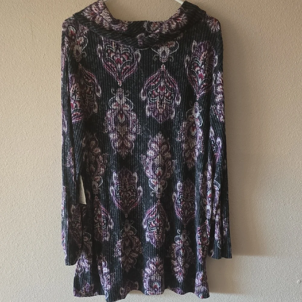 Chicos Zenergy Cozy Medallion Print Cowl Neck Tunic Size 3 - Picture 4 of 5